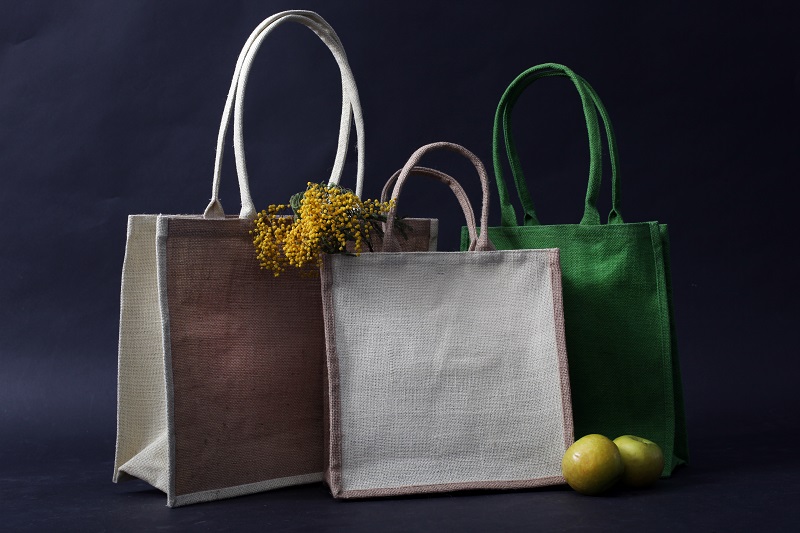 Benefits And Useful Tips On Buying Bags In Bulk
