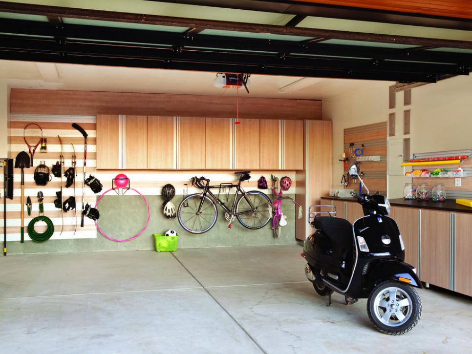 Wiping Rags Are The New Craze When It Comes To Cleaning Your Garage