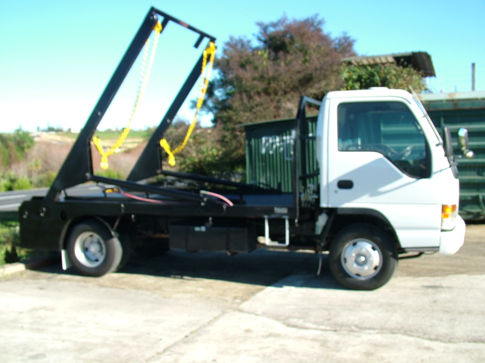 How To Ensure Safety When Hiring A Skip