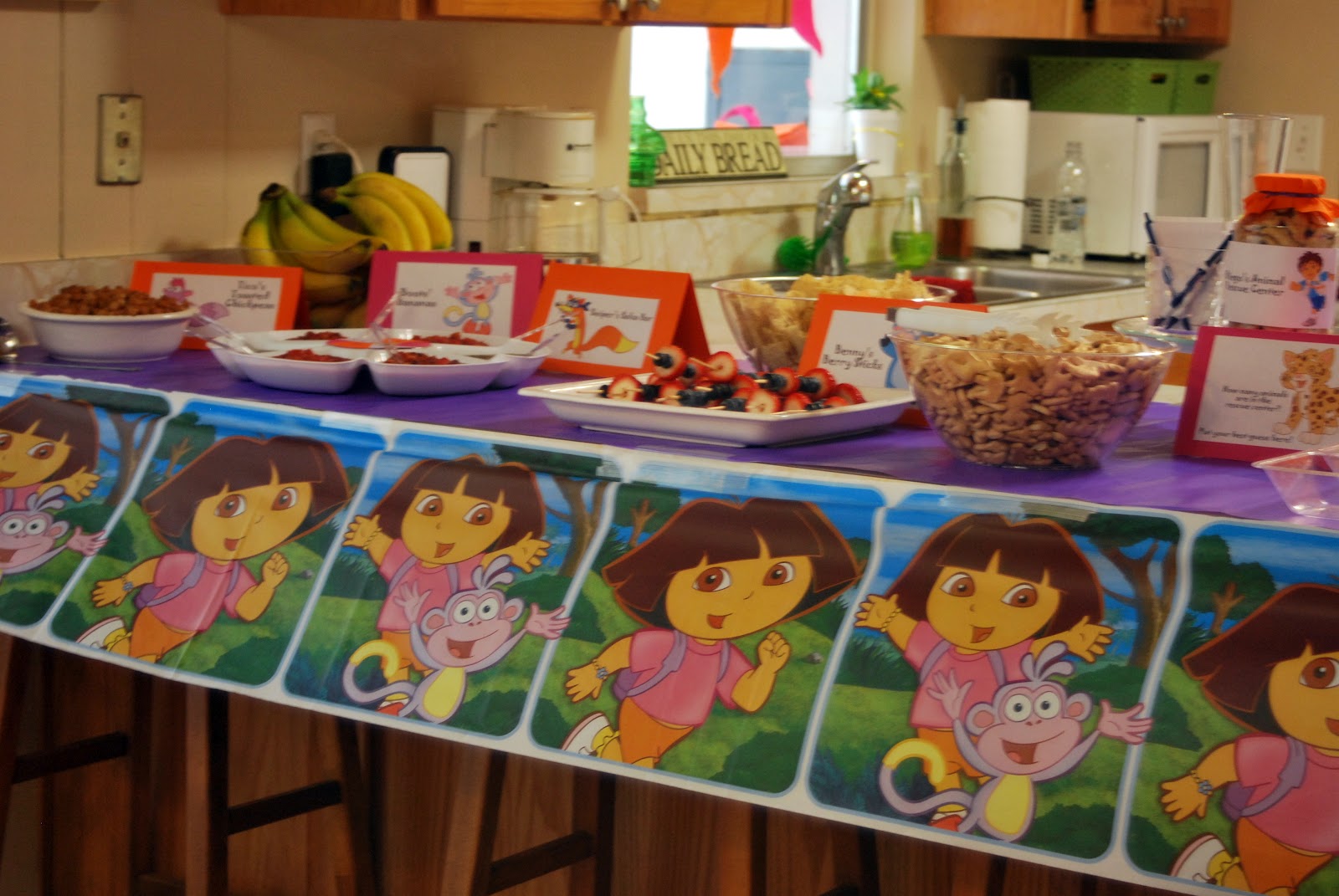 Exploring The World With Dora Party Supplies